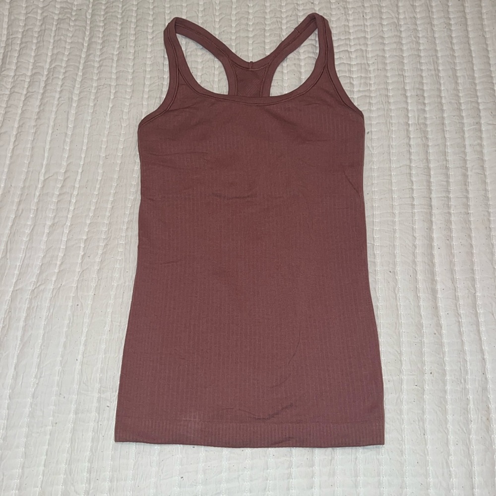 lululemon ebb to street tank top in spiced chai 🤎🤎